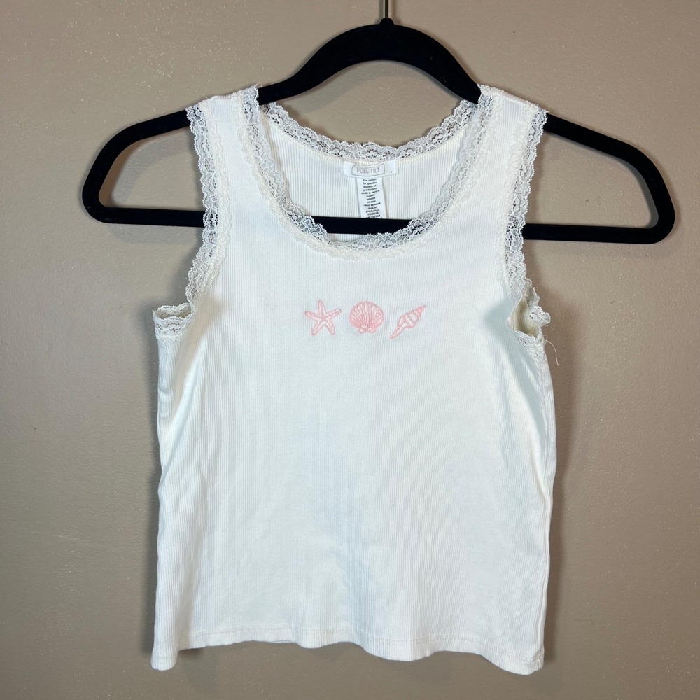 Full Tilt White Ribbed Lace Trim Tank Top Pink Seashell Embroidery Womens Large